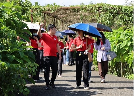 2-调研学习现场-3 - 副本.jpg